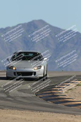 media/Oct-24-2025-Doghouse Garage (Fri) [[783d2ff07a]]/3-Intermediate/Session 3 (Turn 12)/